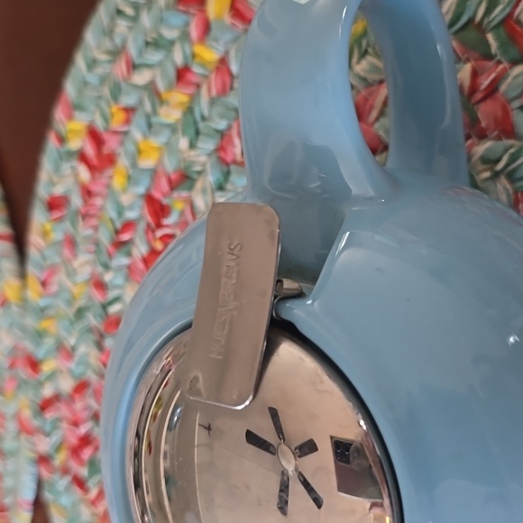 Huesnbrews Aqua Teapot - Picture 2 of 9